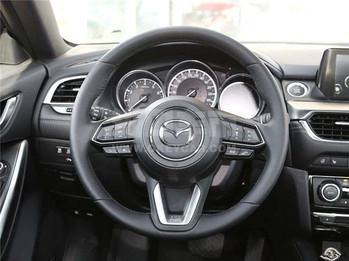 69000329_1512646294367_1024