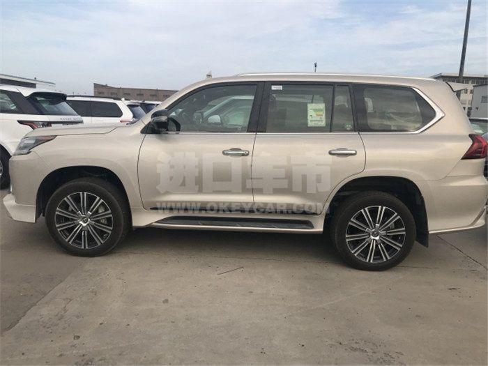 1018aa2ee32b8d41d1febf1fac895ca