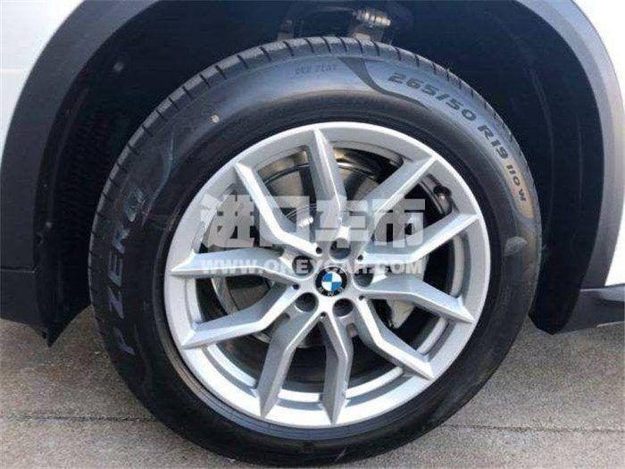 010220190828130451040810700