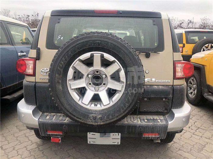 79839f3f613a28e927623f28529300b