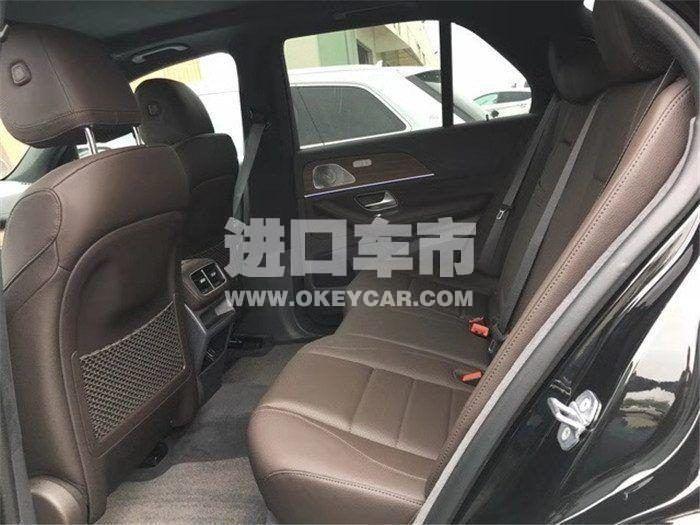 010220190828152405098010700