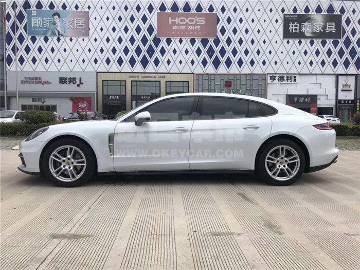 f_900x675_0_q87_autohomecar__ChcCRV1mBjaAG61MAANT90CrqM8720