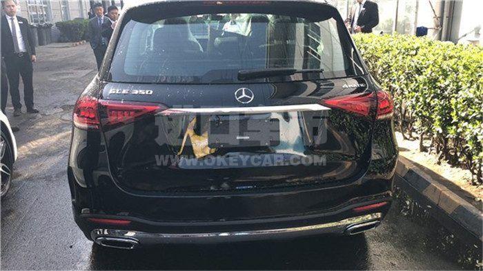 3060330_0944180575929977