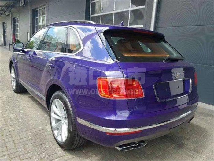 352d5fb163fdfd8c27c48156a4b0403