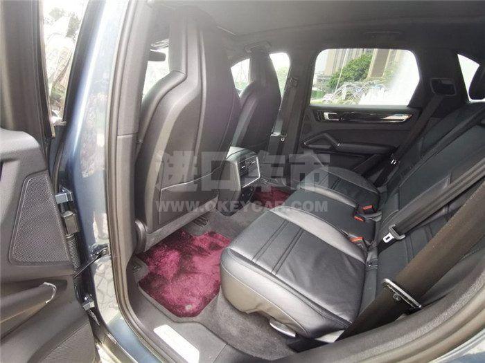 f_900x675_0_q87_autohomecar__ChsEj11rZIOAMNY4AAHNIgmCRBI383