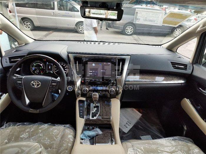 f_900x675_0_q87_autohomecar__ChsEml1rqiqAWb1IAAKdosJmB6o185