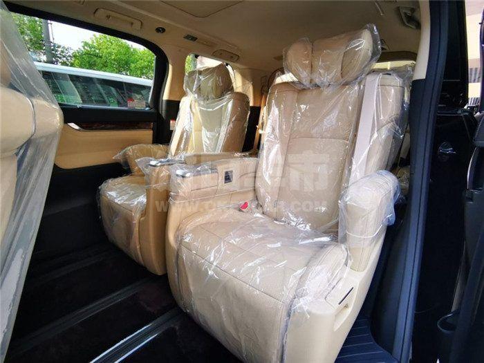 f_900x675_0_q87_autohomecar__ChcCSVz1_f-AWQ01AAHU6T3tRZ8539