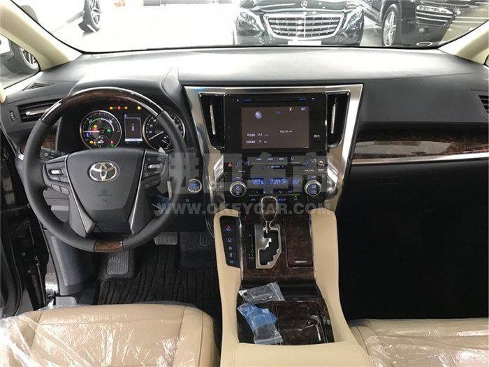 f_900x675_0_q87_autohomecar__ChcCQ11Y0ZSAMKW7AAIPQeta2Hg461