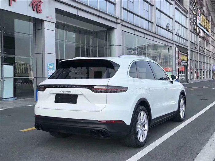 f_900x675_0_q87_autohomecar__ChcCQ11eo06APu35AAJJC69z0JQ998