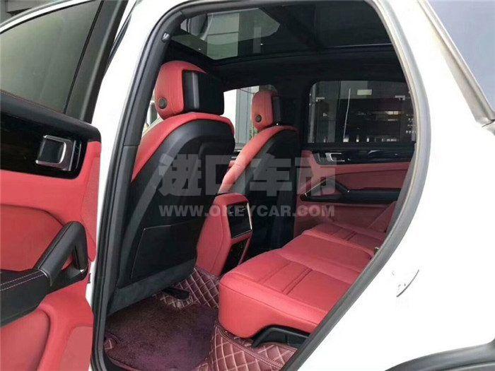 f_900x675_0_q87_autohomecar__ChsEe11eo0yAGszSAAGD0ex0tug471