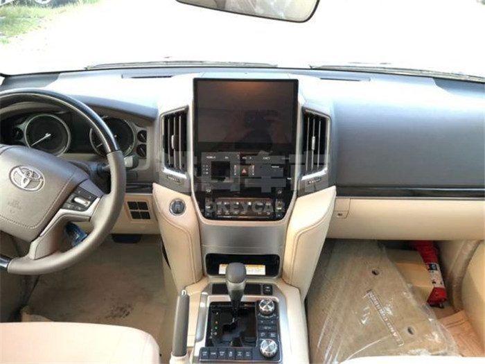 4c00613579404b2cd0460c97022ce11