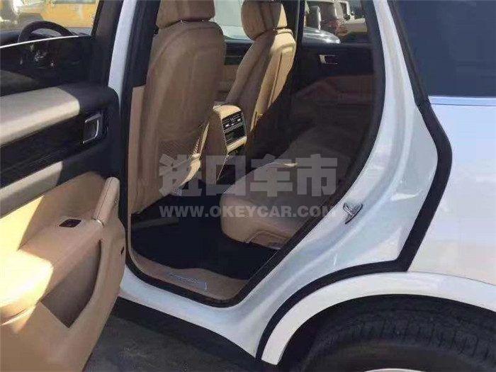 f5f89481e22c6b8a2a6a27ffb15f1bc