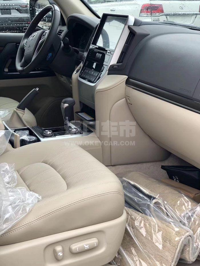 0d2041eab6f9b4e0f9ebc4c495aa7f4