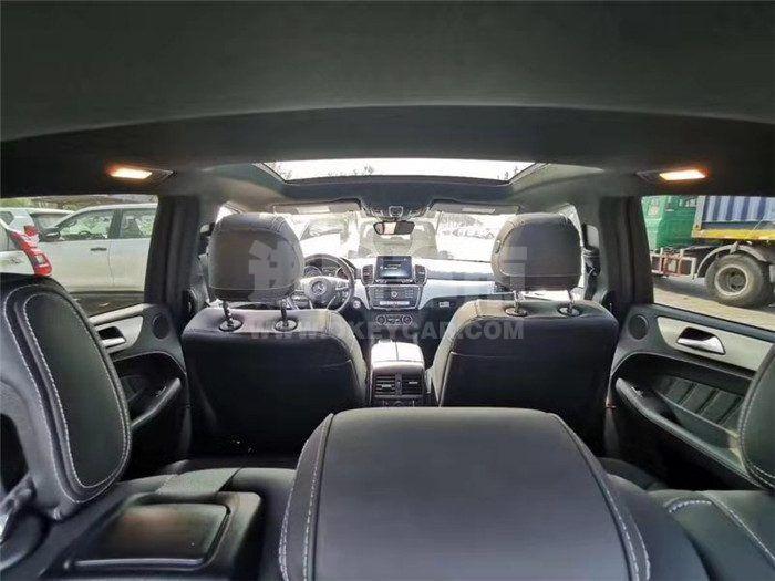 e83af5b228d4dde296661bddd39d022