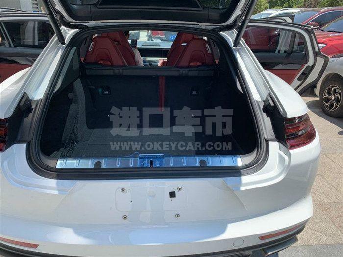 f_900x675_0_q87_autohomecar__ChsEeV1UyCWAaS3HAAHwyn7waAc306