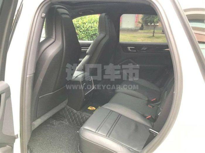 f_900x675_0_q87_autohomecar__ChsEn10lhM2ADzZuAAFw_GZbcE0541