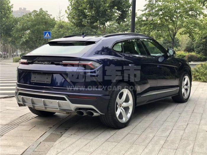 f_900x675_0_q87_autohomecar__ChcCRF1p3FKAOIDuAAK2XDWwuEA556