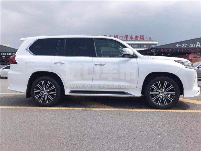 f_900x675_0_q87_autohomecar__ChsEkV1czNmAaca5AAIuNmzI9Bw878