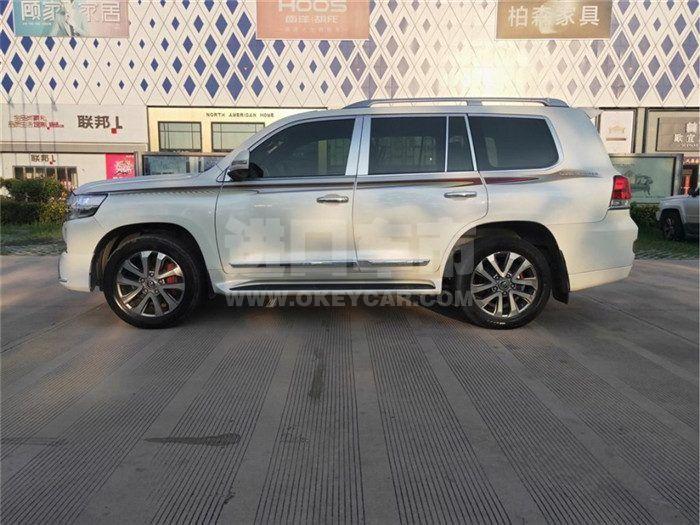 f_900x675_0_q87_autohomecar__ChsEkF1UG7mAJ-ZFAAKaAHvYCBg213