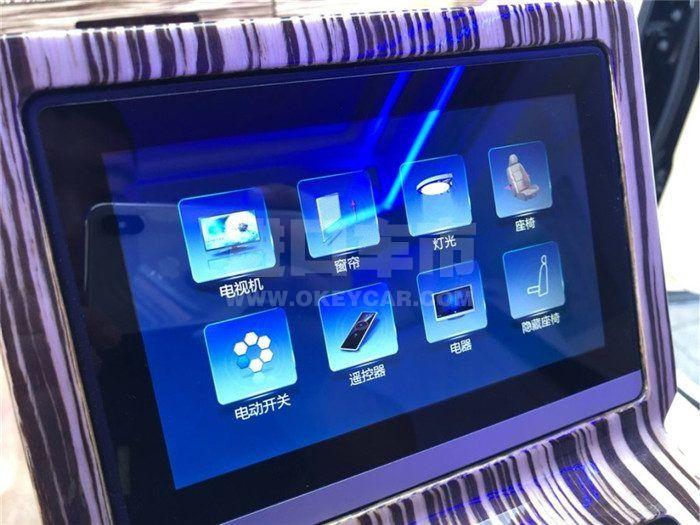 f_900x675_0_q87_autohomecar__ChsEfF181aWALJ1rAAHlSd-d8V4867