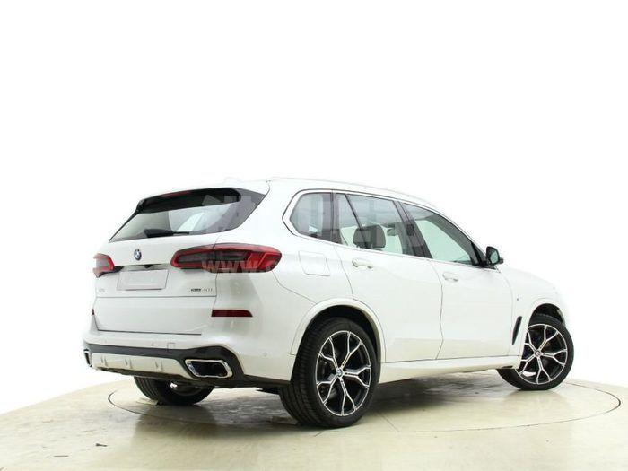 f_900x675_0_q87_autohomecar__ChsEml1fgkWADe7vAAEIlwx4XM4898