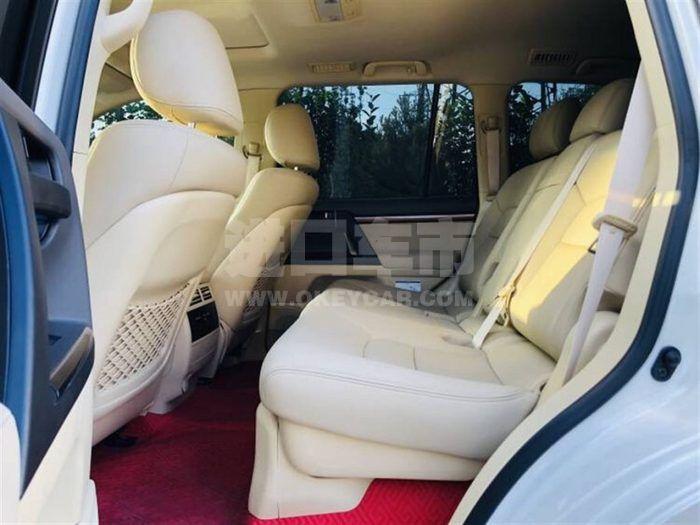 900x675_0_q87_autohomecar__ChcCr11_CLCAZh0ZAAGR-aEGJmQ313