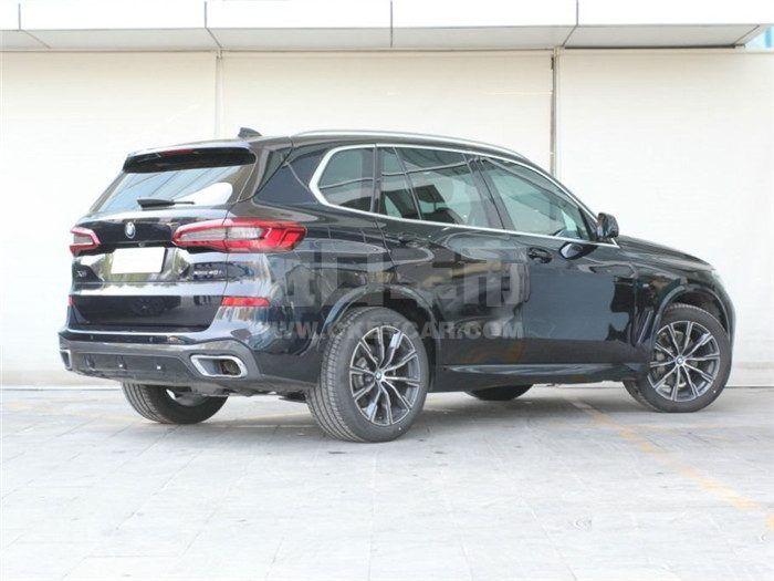 f_900x675_0_q87_autohomecar__ChsEnF10iLKAC42bAAFabBss5PY520