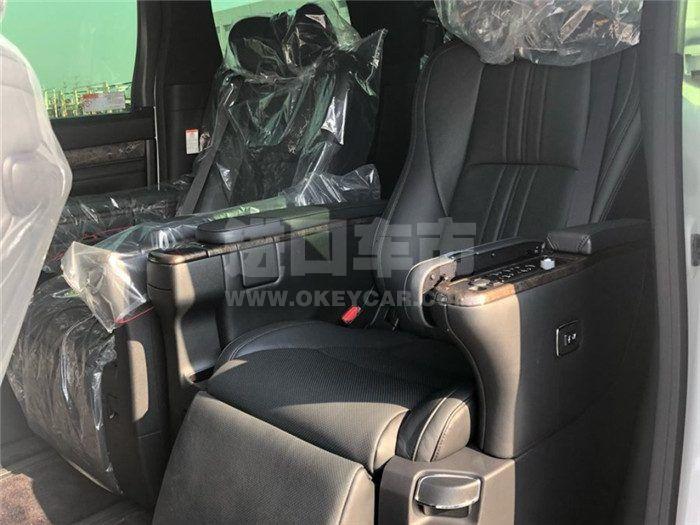 f_900x675_0_q87_autohomecar__ChsEm11ujOSAFCEZAAMPxK-0QIc902