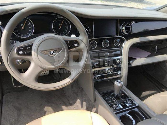 f_900x675_0_q87_autohomecar__ChcCRVz16Z2AM5g2AAHL_yuY0V8224