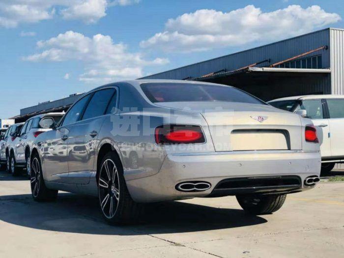 f_900x675_0_q87_autohomecar__ChcCQF1mEhOAE_LdAAFs3n3NOyM530