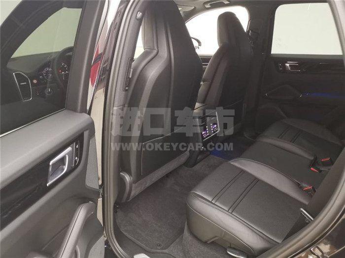 f_900x675_0_q87_autohomecar__ChsEmV1O2XqAIHMmAAFa5btdYoI856