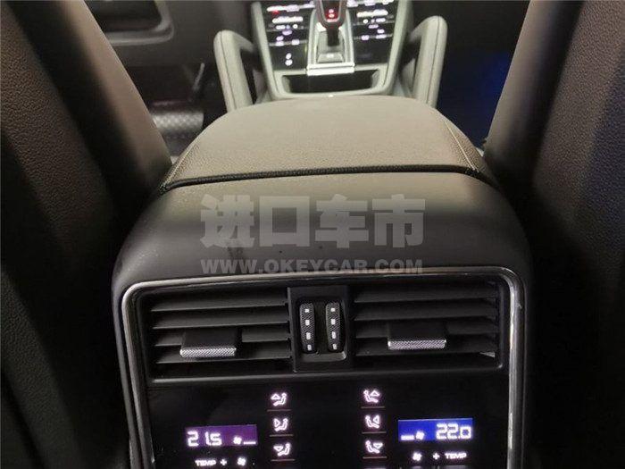 f_900x675_0_q87_autohomecar__ChsEoF1O2XqABG2NAAJYZtxInDU752