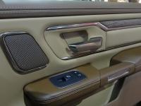 19款 5.7L 长角号门板