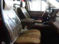 19款 5.7L 长角号前排座椅