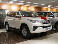 18款 2.7L 四驱 SR5 铁轮前侧