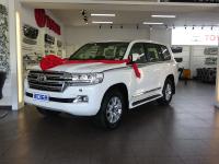 19款 4.0L GX-R 两气 遥启倒影 大灯清洗前侧