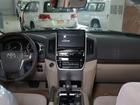 19款 4.0L GX-R GT 八气 丝绒 后娱后备箱