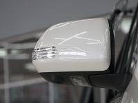 19款 3.5L 四驱 Limited 7座后视镜