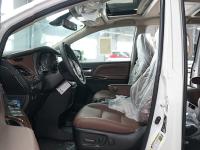 19款 3.5L 四驱 Limited 7座前排座椅