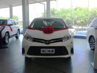 19款 3.5L 四驱 LE 7座正前