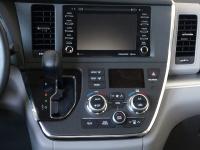 19款 3.5L 四驱 LE 7座中控