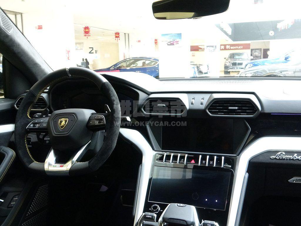 19款 4.0T V8 五座