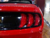 18款 2.3T 自动 敞篷 基本型后尾灯