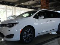 17款 3.6L LTD正侧