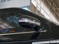 19款 3.5T 四驱 长轴 Reserve后视镜