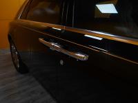 19款 6.6T 长轴距版门把手