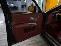 19款 6.6T 长轴距版门板