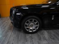 19款 6.6T 长轴距版前轮胎