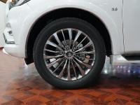 18款 5.6L 顶配前轮胎