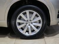 2018款 沃尔沃XC90 5座前轮胎
